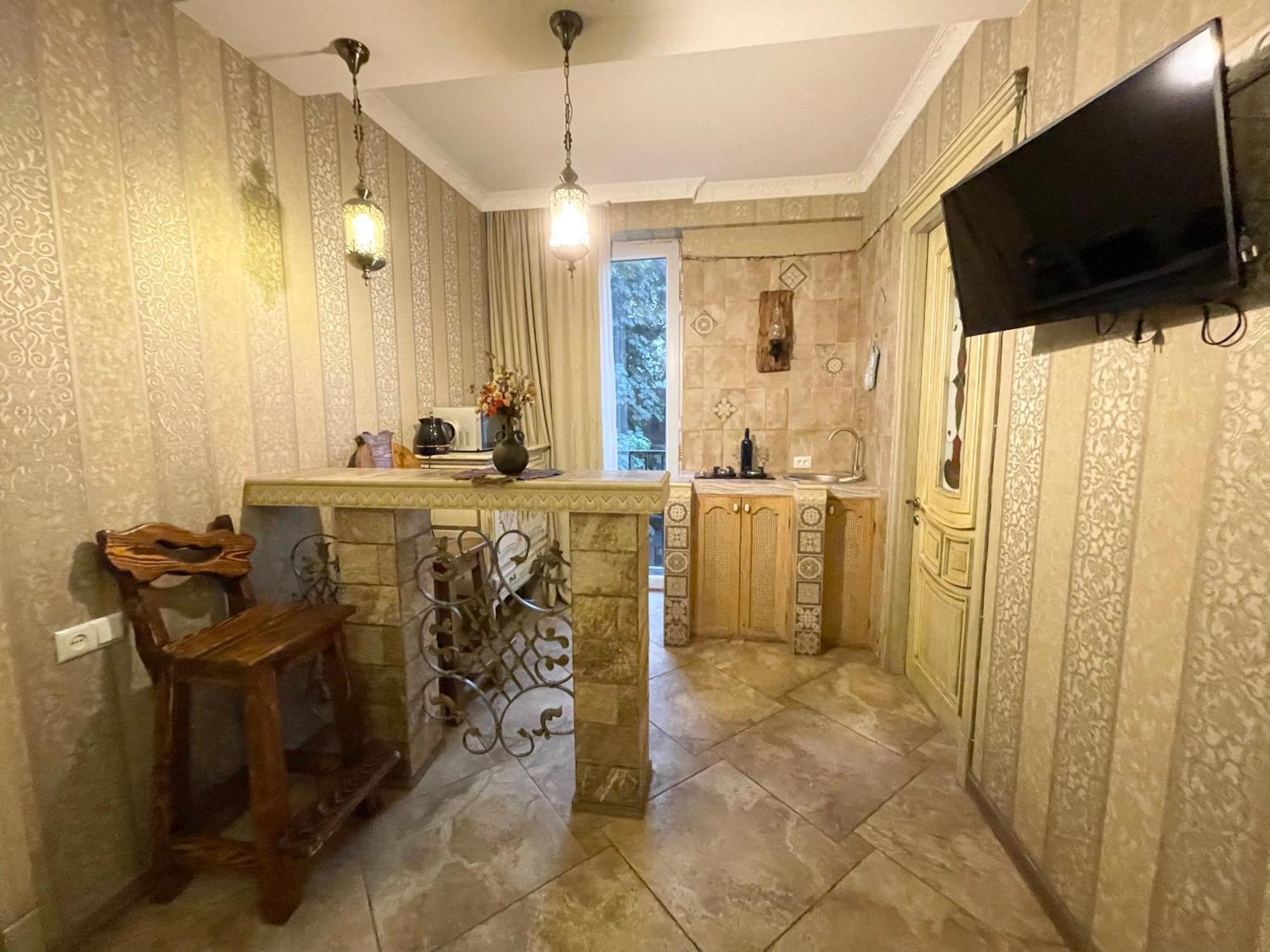Central Apartment Tbilisi Exteriör bild